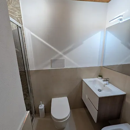 Carrettieri 9 Apartament *