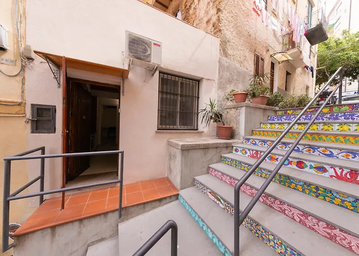 Appartement Carrettieri 9 *